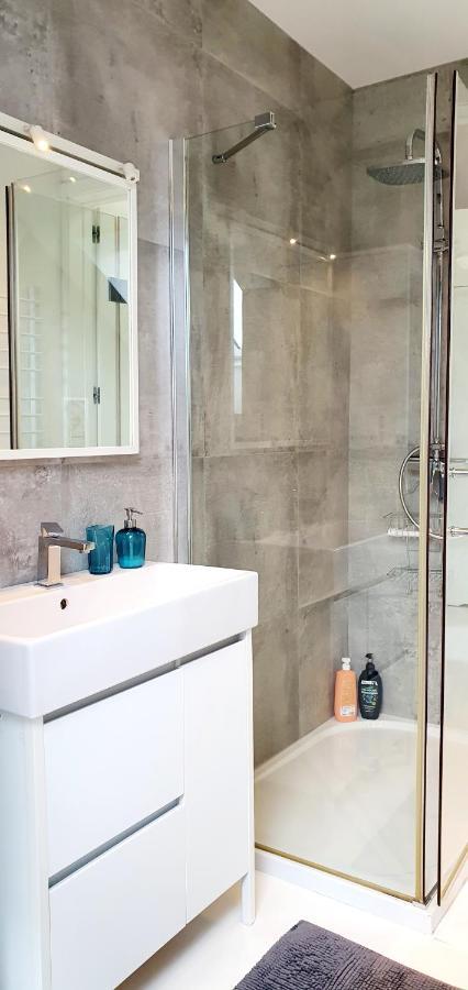 Loft 85 M2 Wilanow Krolewski Self Checkin وارسو المظهر الخارجي الصورة